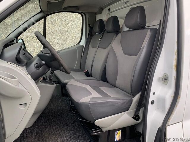 Dubă cu acoperiș înalt Renault Trafic T29 Van L1H2   Tetto Alto