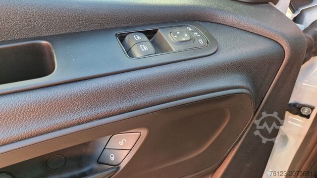 Minibus MERCEDES-BENZ Sprinter 415 ,19 Schlafsessel Sonderpreis COC