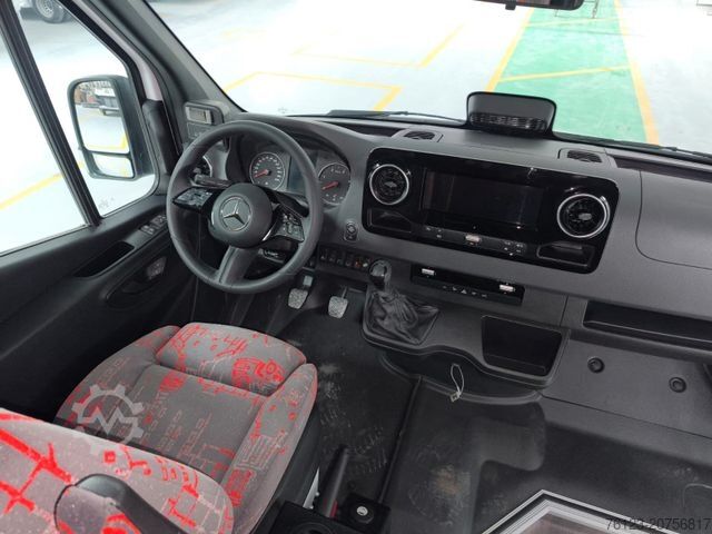 Minibus MERCEDES-BENZ 515 Sprinter 22 Schlafsessel Vorlauffahrzeug 2x