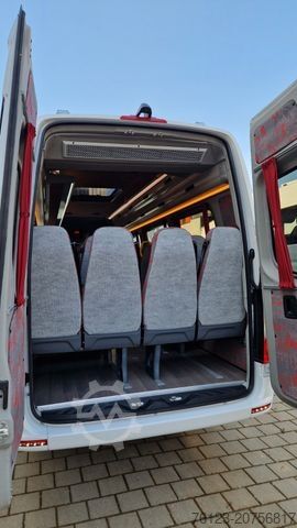 Minibus MERCEDES-BENZ 515 Sprinter 22 Schlafsessel Vorlauffahrzeug 2x