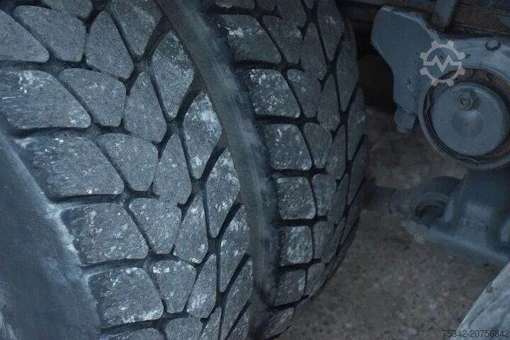 Hook arm system Iveco Trakker 260T36 31.000 km !