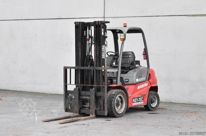 Wózek widłowy Manitou MI 30 D