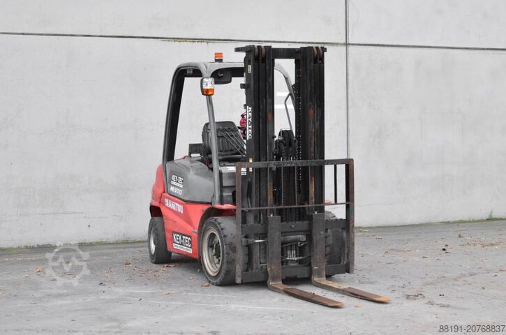 Targonca Manitou MI 30 D