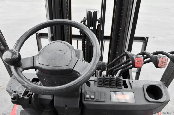 Targonca Manitou MI 30 D