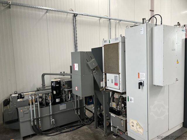 Pionowe centrum obróbcze Starrag HEC 400 F