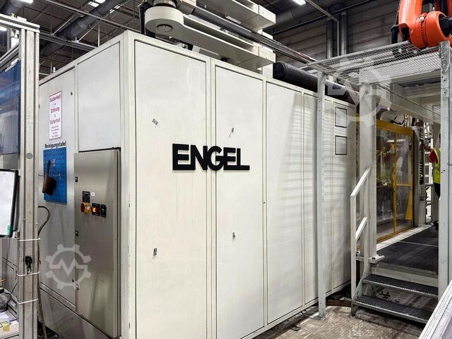 Macchina per stampaggio a iniezione ENGEL DUO 11050/2300