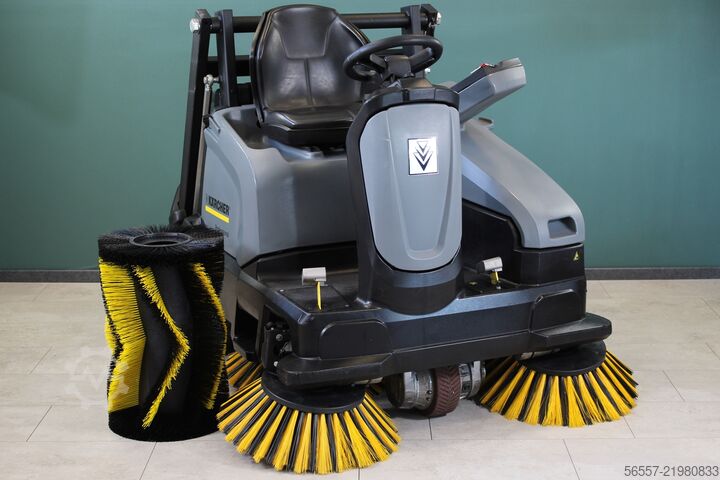 Podlahový mycí stroj Kärcher KM 105/110 R Bp Pack + KSSB