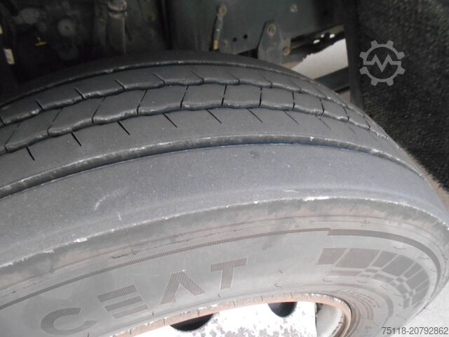 Standardni tegljač DAF XF 460 FT - SUPER SPACE CAB