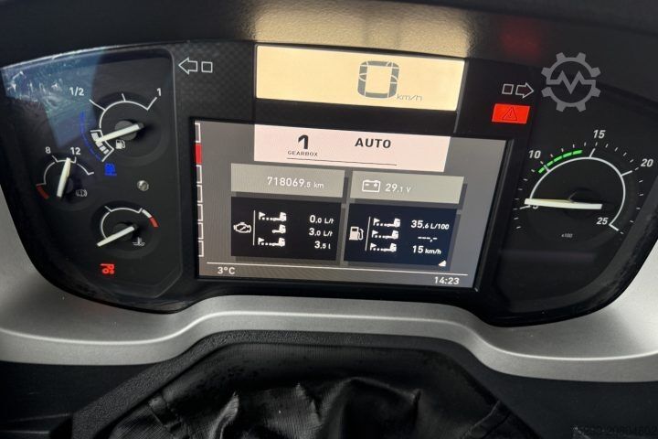 Standard trækkerunit Renault T520 6x2 Kipphydraulik / Swiss-Vehicle