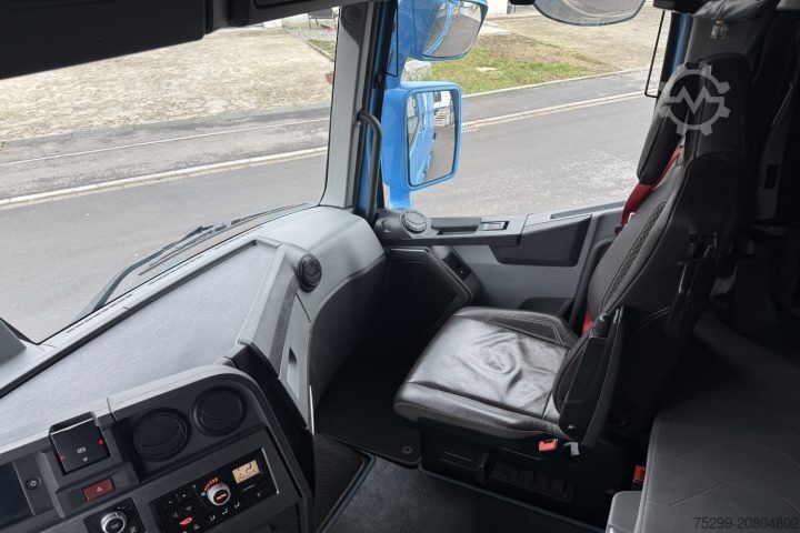 Standard trækkerunit Renault T520 6x2 Kipphydraulik / Swiss-Vehicle