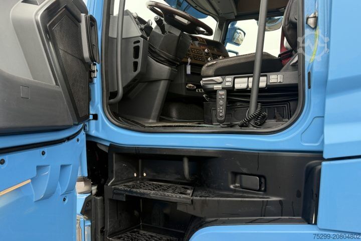 Standard trækkerunit Renault T520 6x2 Kipphydraulik / Swiss-Vehicle