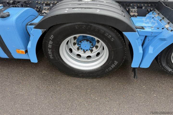 Standardní tahač Renault T520 6x2 Kipphydraulik / Swiss-Vehicle