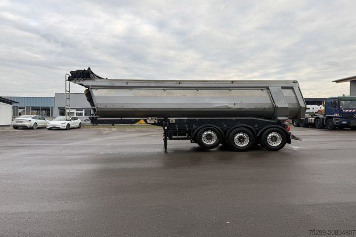 Tiptrailer Schwarzmüller SPA 3/E Kipper / Swiss-Vehicle