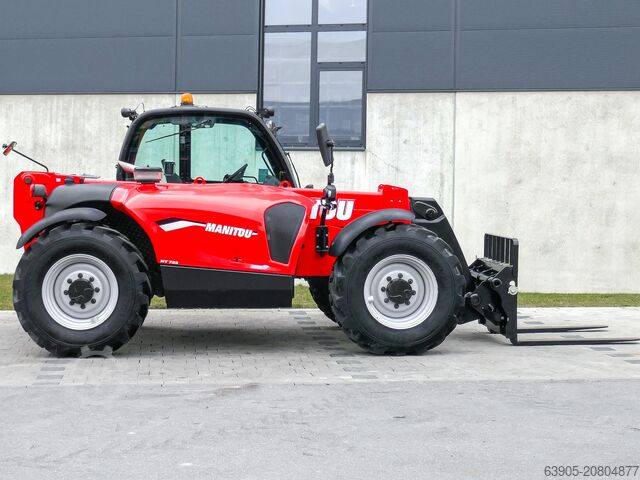 Teleskopisk håndtering Manitou MT 733