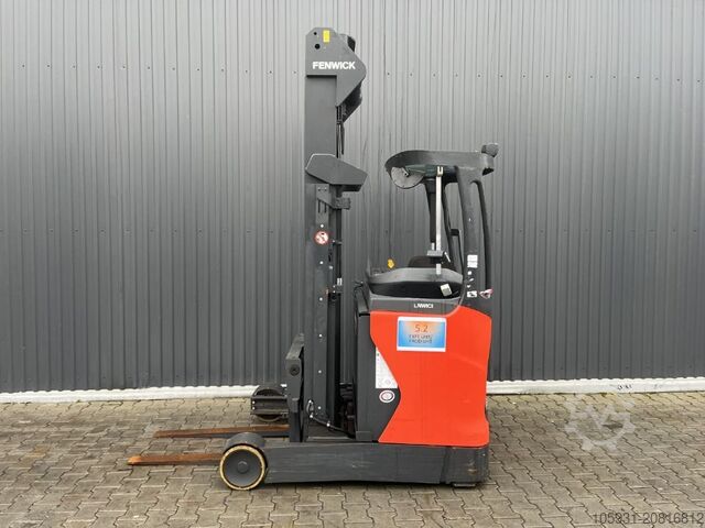 Schubmaststapler Linde R14-01