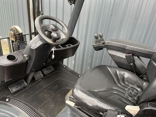 Dieselstapler Linde H16D-01