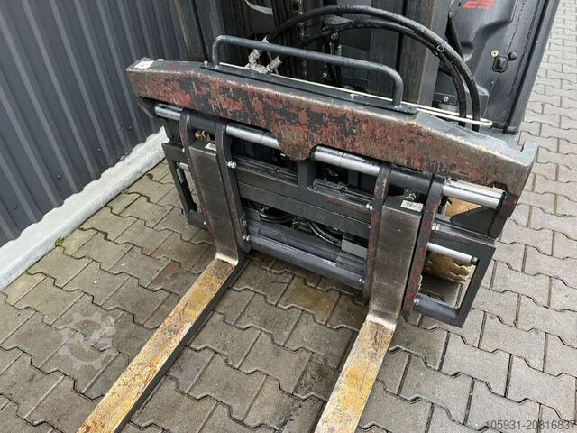 Elektro 4 Rad-Stapler Linde E25L-01
