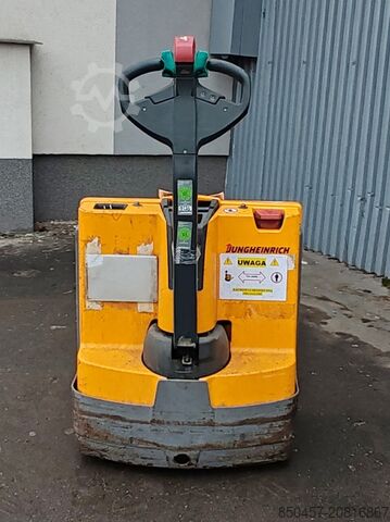Elektromos raklapszállítók Jungheinrich EJE 116 Li-ion