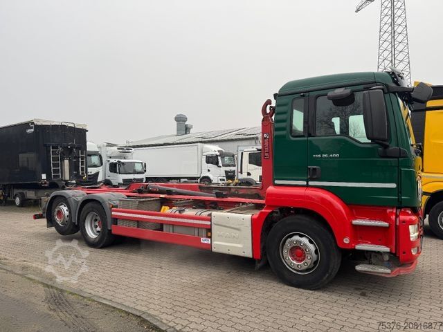 Haakarm vrachtwagen MAN TGS 26.400 HIAB HOOKLIFT RETARDER