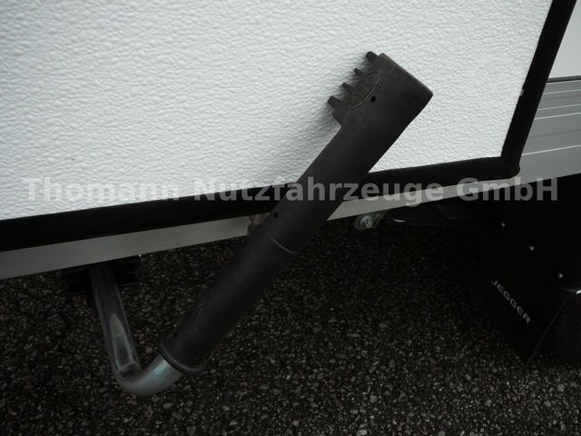 Skříňová dodávka CITROEN Jumper Koffer Möbelkoffer Premium