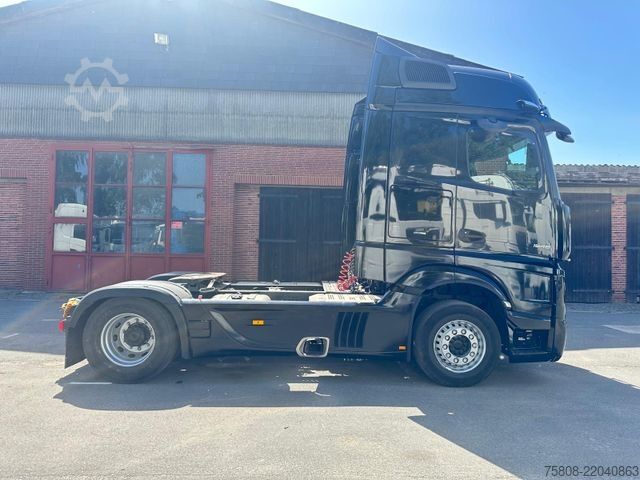Standard trækkerunit MERCEDES-BENZ Actros 1848 Big Space 2 Tanks Retarder PPC Solos