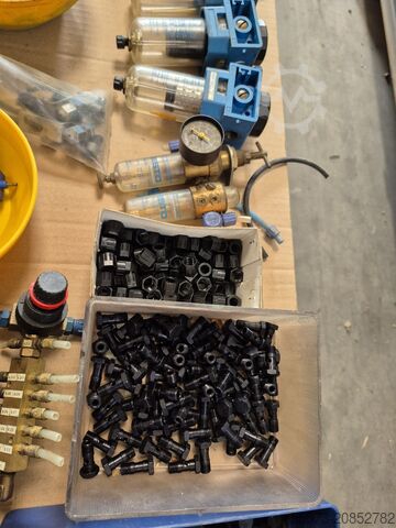 Spare parts Ersatzteile 