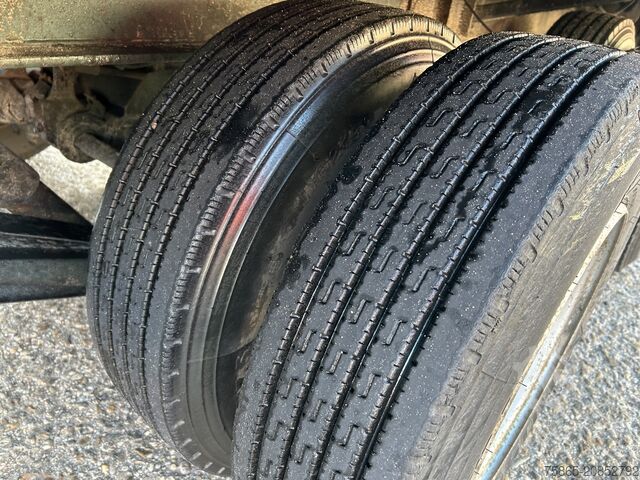 Volume transport Groenewegen DROZV-14-27 / Mega / Curtainside / BPW Drum / N...