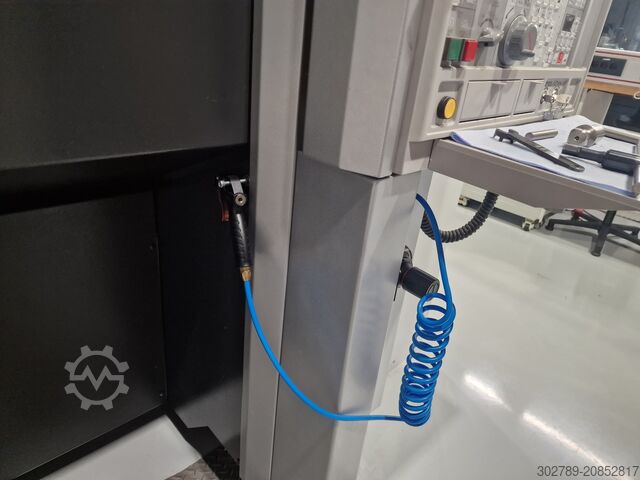 Universal machining center Mori Seiki