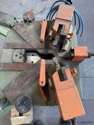 Macchina aggraffatrice per angoli Rapid HP 205