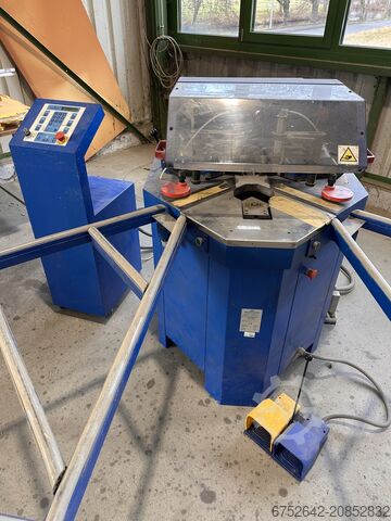 Macchina aggraffatrice per angoli Schüco Eckverbindungsmaschine