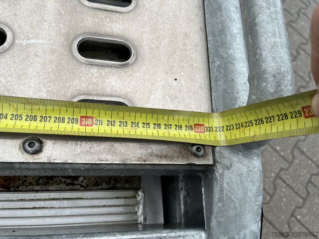 Bestelwagen autodrager Mercedes-Benz Vario 612 D / Car - Machine Transporter 570 cm ...