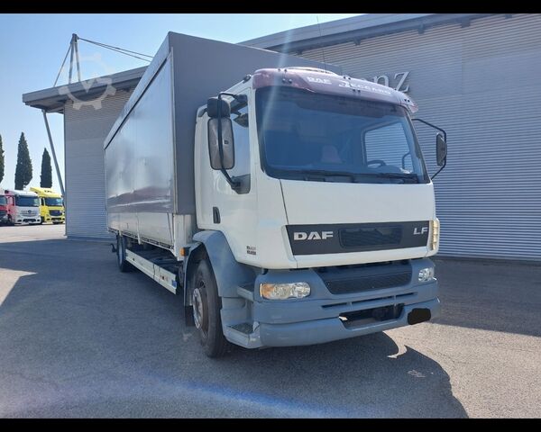 Trekker DAF LF55 FA 180 E3 - FA LF 55.250 E18 D