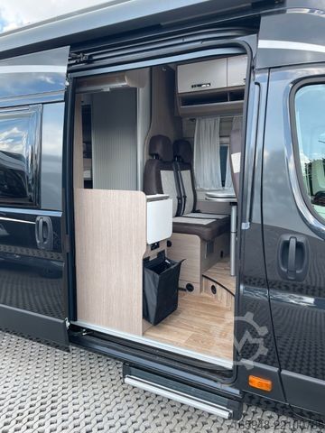 Lakóautó PÖSSL Roadcruiser Revolution | XL-Dach | Hubbett | AHK