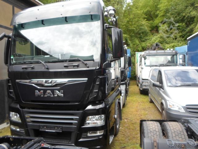 Nagy térfogatú nyergesvontató MAN TGX 18.510 XXL