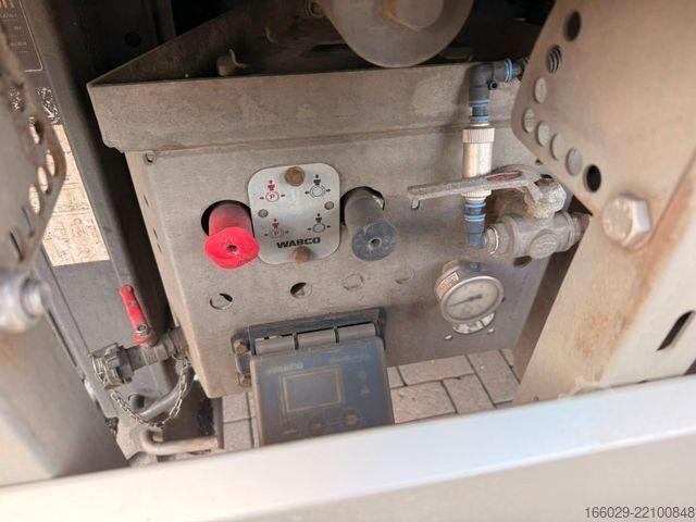Semitrailer med walking floor KNAPEN K200 60 m³ - elektr. Verdeck, hydr. Heckklappe