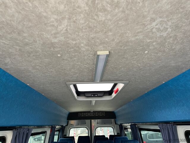 Kisbusz Mercedes-Benz Sprinter 516 CDI Handicap-Lift behindert