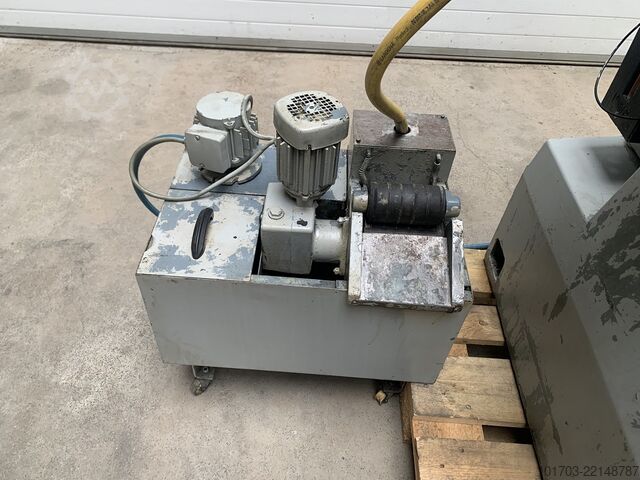 Surface Grinding Machine Burdett No 70 - 18" x 6"