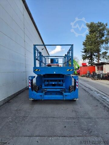 Elevador de tijera Genie GS-3390 RT