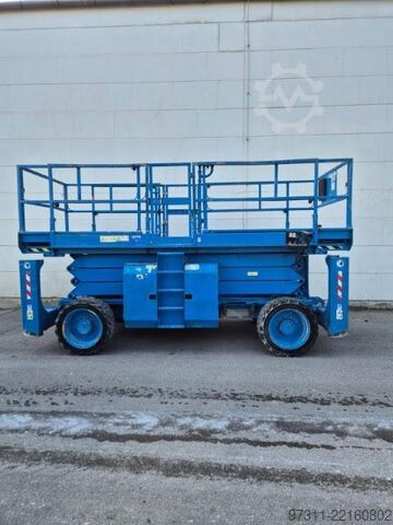 Elevador de tijera Genie GS-3390 RT