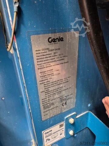 Podnośnik nożycowy Genie GS-3390 RT