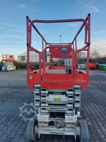 Elevador de tesoura JLG 2646ES