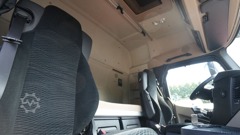 Substâncias perigosas Mercedes-Benz ACTROS 2742 ADR 6x2 tractor unit