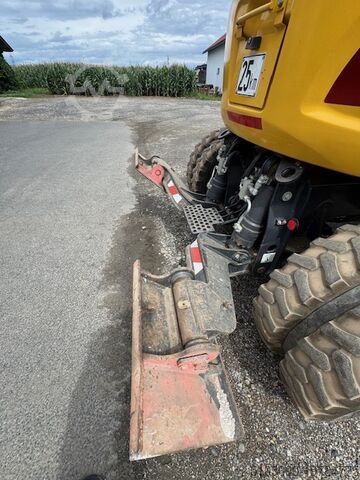 Kerekes kotrógép Komatsu PW98MR-10