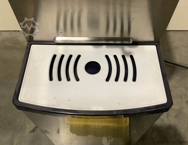 Maszyna do lodów świderków Nissei NA3331