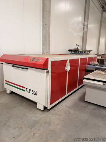 Four de laminage du verre Microglass FLY 600