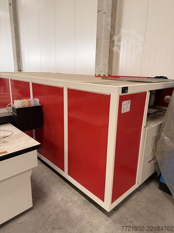 Four de laminage du verre Microglass FLY 600