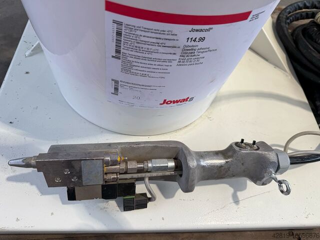 Automatic glue gun Koch LP