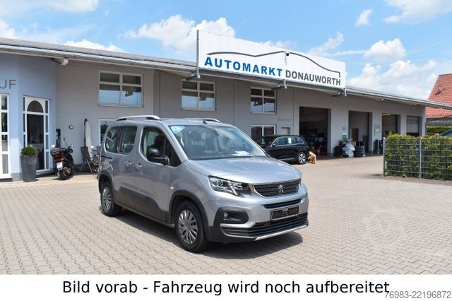Obytný vůz PEUGEOT BlueHDI 100 Allure Navi Standhzg Camping