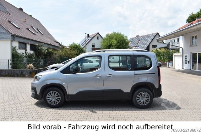 Obytný vůz PEUGEOT BlueHDI 100 Allure Navi Standhzg Camping