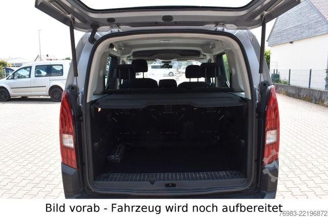 Obytný vůz PEUGEOT BlueHDI 100 Allure Navi Standhzg Camping